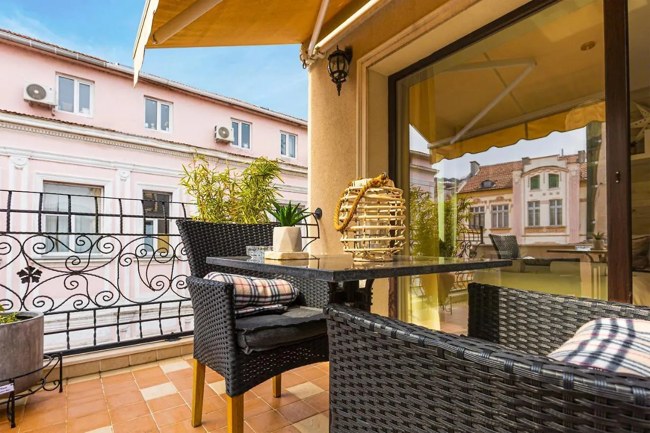Luxury Central Apartment Plovdiv